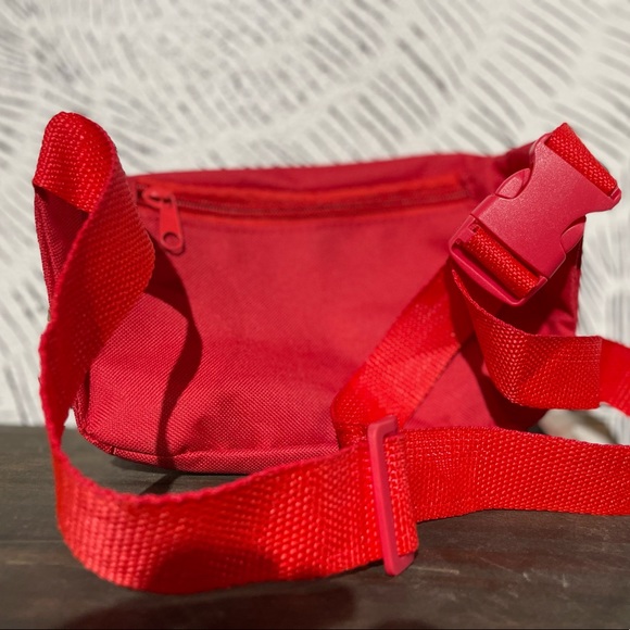 “Don’t Save Her !” Fanny - Picture 2 of 2